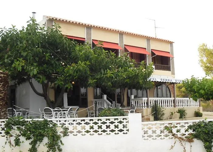 Hotel Rural Serra Dírta